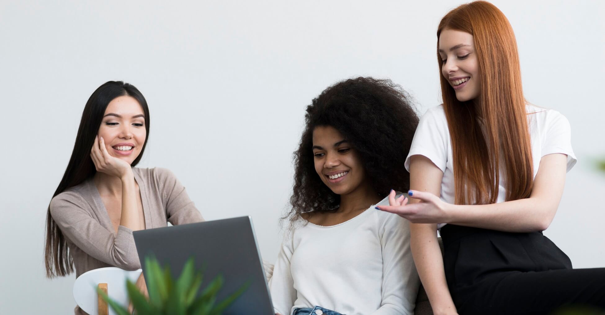 Capacitação feminina: Aliadas + impulsionando carreiras!